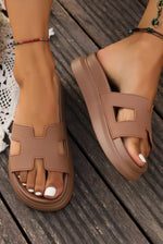 Step it up a Notch Simple Sandal
