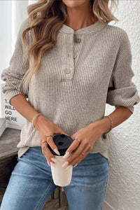 Cute & Simple Henley Top