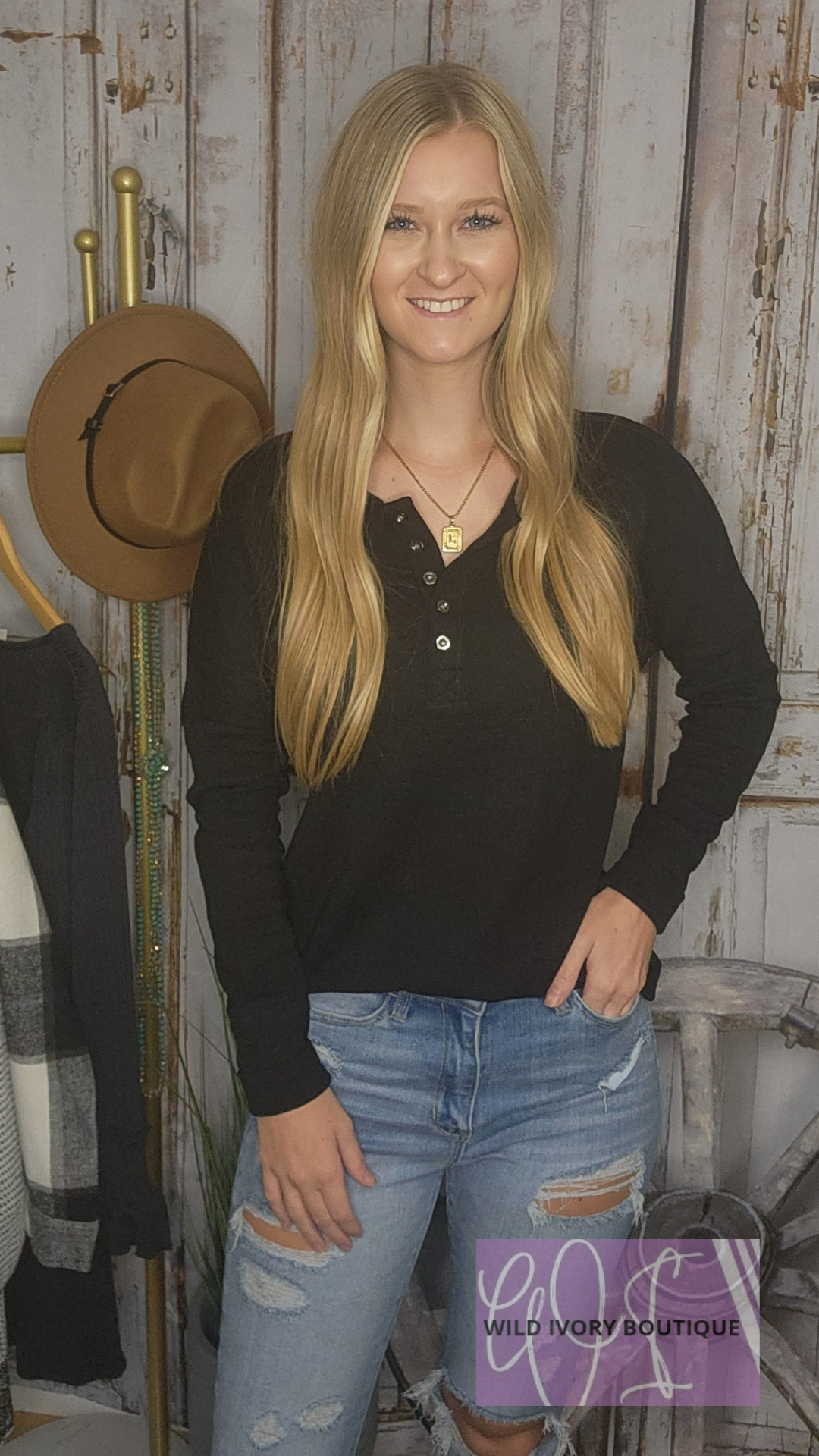 On the Edge Waffle Henley Top <4 colors>